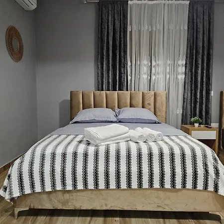 Star New Apartament *